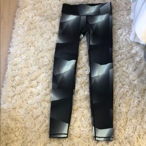 Gap fit leggings
